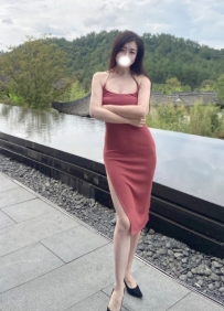 婉蓉 164.45.C.35歲 #台中 4000 人妻韻味 帶著欲求不滿的眼神 越