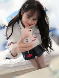 白兔 155cm 42kg  19歲  B+ 幼齒學生妹妹  初兼  有點害羞   臉...