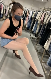 米娜｜160/45/C/34歲 #雙北 4500 小隻騷婦 會夾又會吹 水多得...