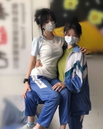 泡泡  162/19/B+/44 果果 160/19/D/46學生雙飛  長相清秀 風騷 敢...