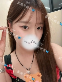 貝奇 158.50.D.28歲 #台中 ❶節：4000 ❷節：8000 #多節方案私訊藍