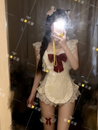 雨薇｜164／48／C／22歲 #台中 14000 性感學生妹，笑起來超甜
