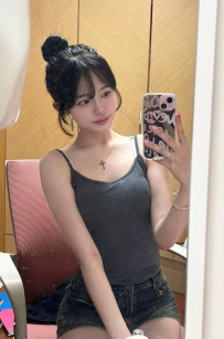 小夏 158/46/C/22歲  #高雄 8000  手機門市妹 下班偷接兼職  制...