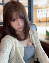 艾莉 160.48.C.23 #新竹 8000 精緻五官，天生麗質，舉手投足間...