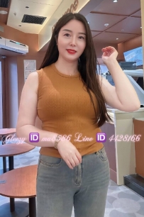 嬨葦 159.47.D.34歲 #台南 4000 白皮 軟肉 笑起來有慈祥的溫柔 但
