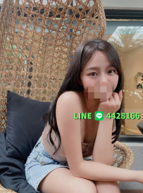 小蓓 | 158/44/C/21歲 #台中 | 一節 8000 大學在讀，外表清純乖...