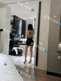 怡晨 160-45-C-26歲 #台中 6000（40分鐘/1s） introduce 小隻氣質熟女