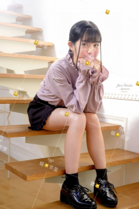 小霏｜155／45／C／20歲 #雙北 10000  年紀小，看起來很嫩，...