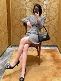 菲菲167.48.E.30歲 #雙北 骨感型熟女 長腿翹臀優雅迷人 成熟...