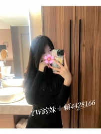 詩恩 164-45-C-21歲 #新竹 10000（1節/1s） ■ 年輕化妝師 身材極