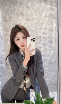 小琪 164.48.C.24歲  #雙北 8000 氣質出眾 身材性感 臉蛋精緻 ...