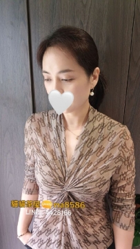婕寧｜164/50/C/35歲 #台中 4000 輕熟女 服務細膩 按摩技術好 床