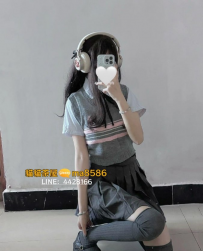 小羽｜158/44/C/19歲 #雙北 15000  剛出來報班的學生妹 像...