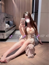 小薇 160.E.52.25歲 #新竹 6000 微肉大奶翹臀妹 身材豐滿剛好 手