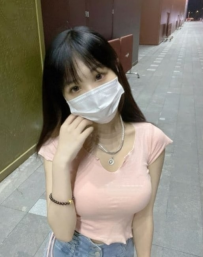 林雅 163  Ecup 24歲 時髦會打扮的女生，臉蛋很漂亮