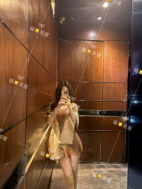 沐妍｜168 / 48 / C / 23歲 #雙北 20000 一雙嫵媚狐狸眼，對上視...