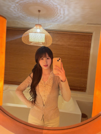 蜜兒｜158/46/B+｜23歲 #雙北｜8000 蝦皮服裝店老闆娘，最近...