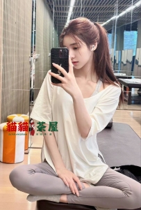 芷晴 158.45.C.21歲 #高雄 8000 奶量雖小但手感Q彈，萌萌小隻...