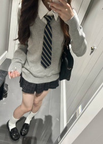 璇璇｜155 / 40 / B / 19歲 #雙北 15000 可愛學生妹，水汪汪大眼...