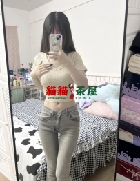 七友 166.45.C.21歲 #高雄 6000 骨感迷人的纖細美人，鎖骨深得...