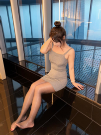 小鹿 163/47/C/24歲 #台南 6000 買二送一 補習班講師 外貌...