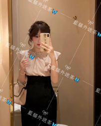 小菊 162.45.C.23歲 #雙北 ❶節：12000 ❷節：24000 #多節方案私...