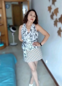 潔妮｜162/47/D/40歲 #高雄 3000 賤騷人妻型 喜歡偷情的快感 敢