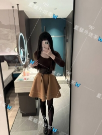 小雨 162.45.C.19歲 #台中 ❶節：12000 ❷節：24000 青春美少女 稚