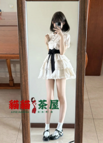 小葵｜162/40/B/19歲 #台中  16000  才剛滿十九，第一次出來兼...