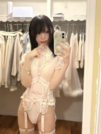 伊伊 160.45.C.22歲 #雙北 8000 失學學生妹 服務很好 淫蕩敢玩 配