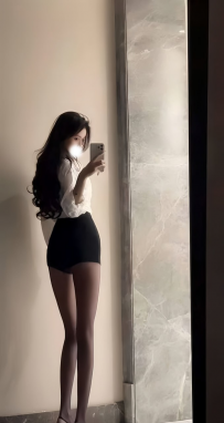 冬梅 170 C 50 24歲 #雙北 20000 極品骨感女神，腿長腰細奶子...