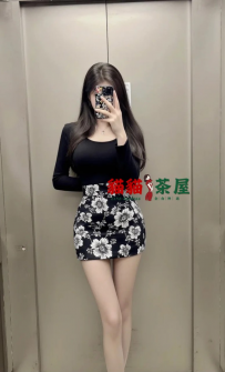 【詩音】165/46/C/25歲 #雙北 長髮及腰 白皙肌膚冷冷的光澤 ...