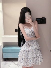 朵朵 166.45.C.23歲 #台中 ❶節：8000 ❷節：16000 #多節方案私訊
