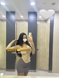 艾莎｜165/48/E/26歲  #高雄 8000 混血臉蛋+辣妹身材，奶大彈...