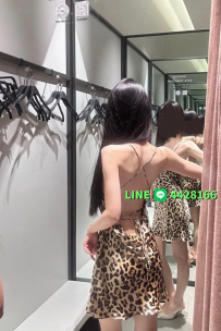 芮希｜167/42/B+｜25y｜#台中 高挑骨感型冷白皮，氣質出眾超...