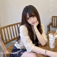 小晴 163.48.C.20歲 #台中 24000 顏值在線 甜美的臉 笑容超勾人