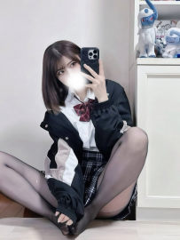 清純學生妹短期兼職‼️  粉嫩骨感身材，氣質清新又誘人...