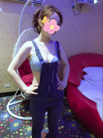 妮可 159.43.D.28歲 #高雄 4000 三節10k 身材纖細但該有的都有...