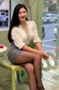 語柔 165.55.D.30歲 #台南 4000 三節10k 剛滿30歲的輕熟女 皮膚...