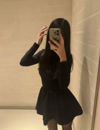 墨白｜162/44/C｜21歲 #新竹｜8000 生活中的簡單女友，氣質迷...