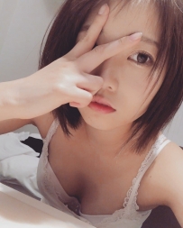 小可 155cm  44kg A+杯 18歲 娃娃音 妹妹頭  小蘿莉一個   很會...
