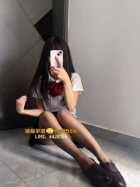 學生系小隻馬‼️  19歲骨感小可愛 青澀校園氣息滿滿