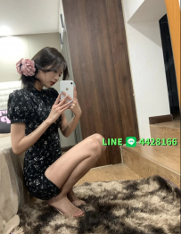 【語彤】166/48/C/23歲 #台中 身型細長 五官乾淨立體 穿著簡...