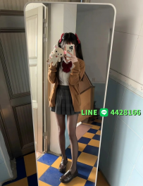 靜靜 160/46/B/21歲 #台中｜一節 8000 學生感滿滿，說話溫柔 ...