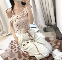 小嵐｜158/46/C/20歲 #台中 8000 小隻輕盈，身材比例剛剛好 臉...