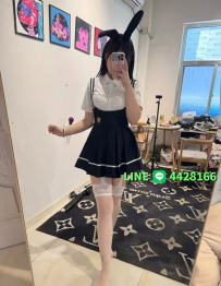 小艾 163.46.C.20歲   地區：#台中   價位：12k 一節 、 20k 兩節...