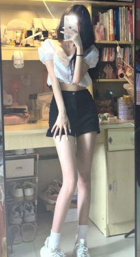 心妍 164.44.B+.22歲   地區：#高雄   價位：8k 一節 、 21k 三節...