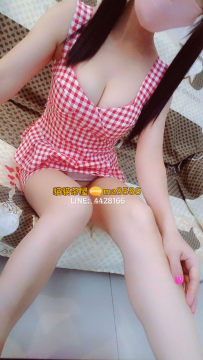 萌萌小隻馬  學生妹甜美可愛，嬌小身材惹人愛  大奶掛在...