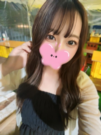 倩倩｜158cm / 46kg / Ccup / 26歲  #高雄 5000    清新鄰家感  白皙...