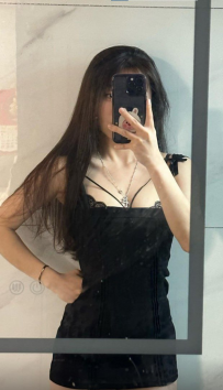 欣欣 164.48.C.24歲 #台中 6000 便利商店小7店員 甜美笑容超有...